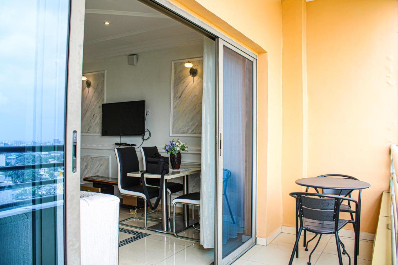 Residence Le Carat Bonapriso Douala Dış mekan fotoğraf