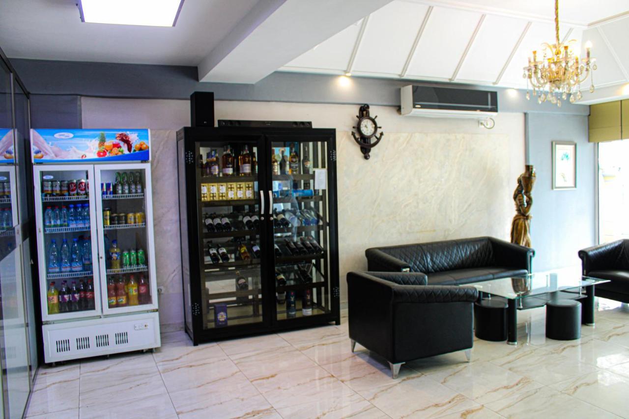 Residence Le Carat Bonapriso Douala Dış mekan fotoğraf