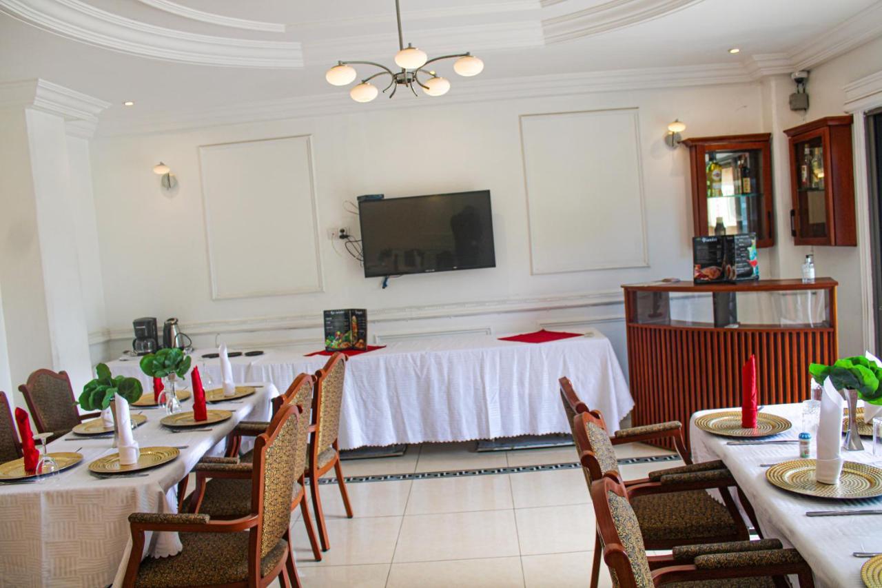 Residence Le Carat Bonapriso Douala Dış mekan fotoğraf