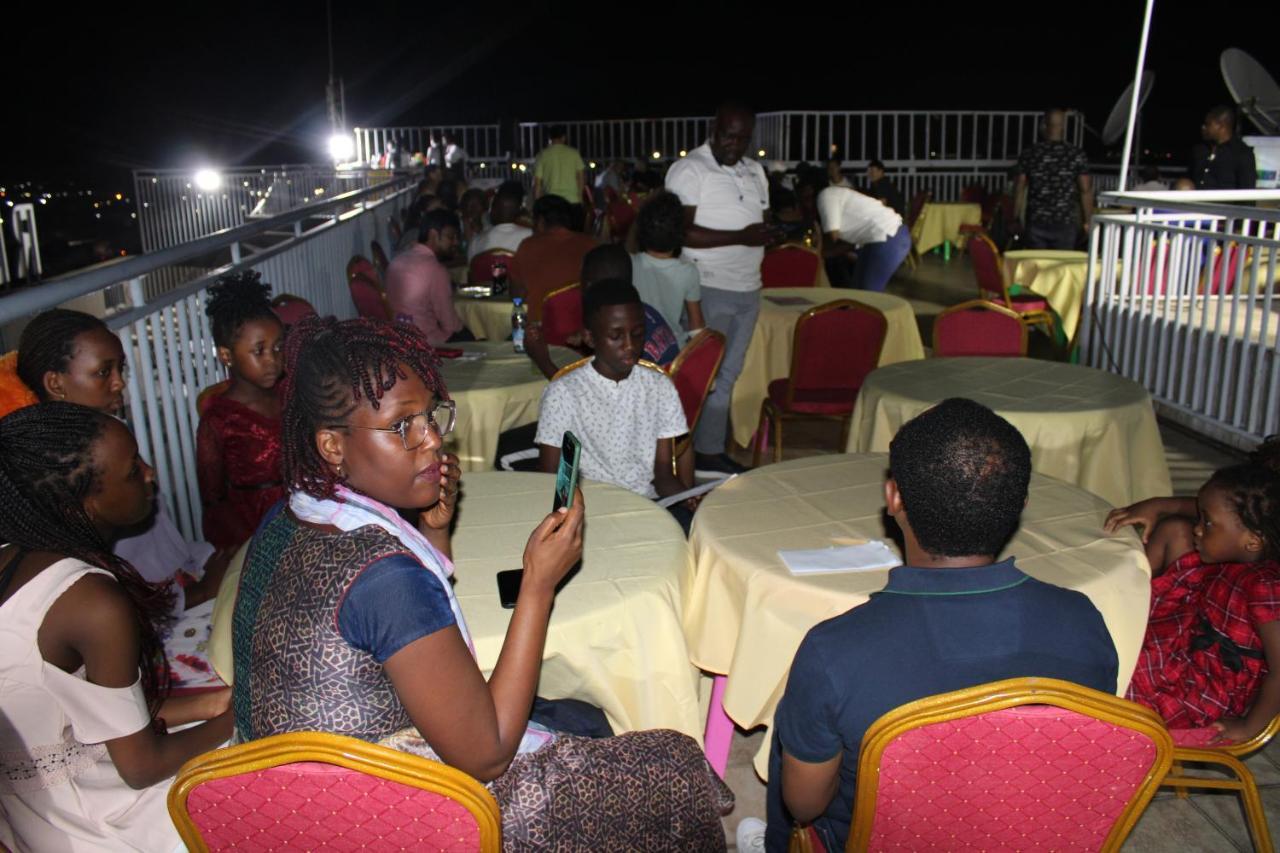 Residence Le Carat Bonapriso Douala Dış mekan fotoğraf